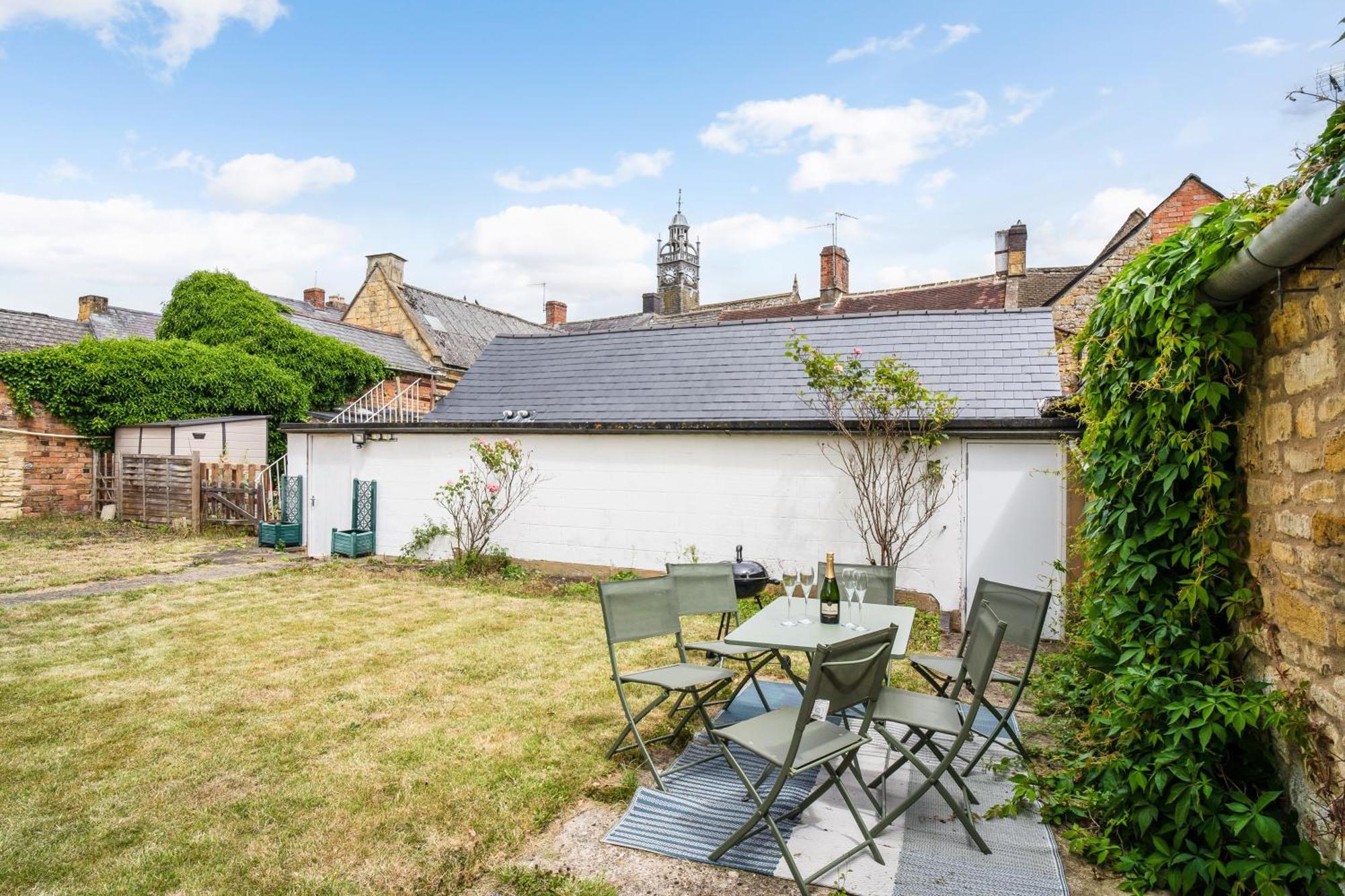 Moreton-in-MarshRedesdale View, High Street With Private Gardenアパートメント エクステリア 写真